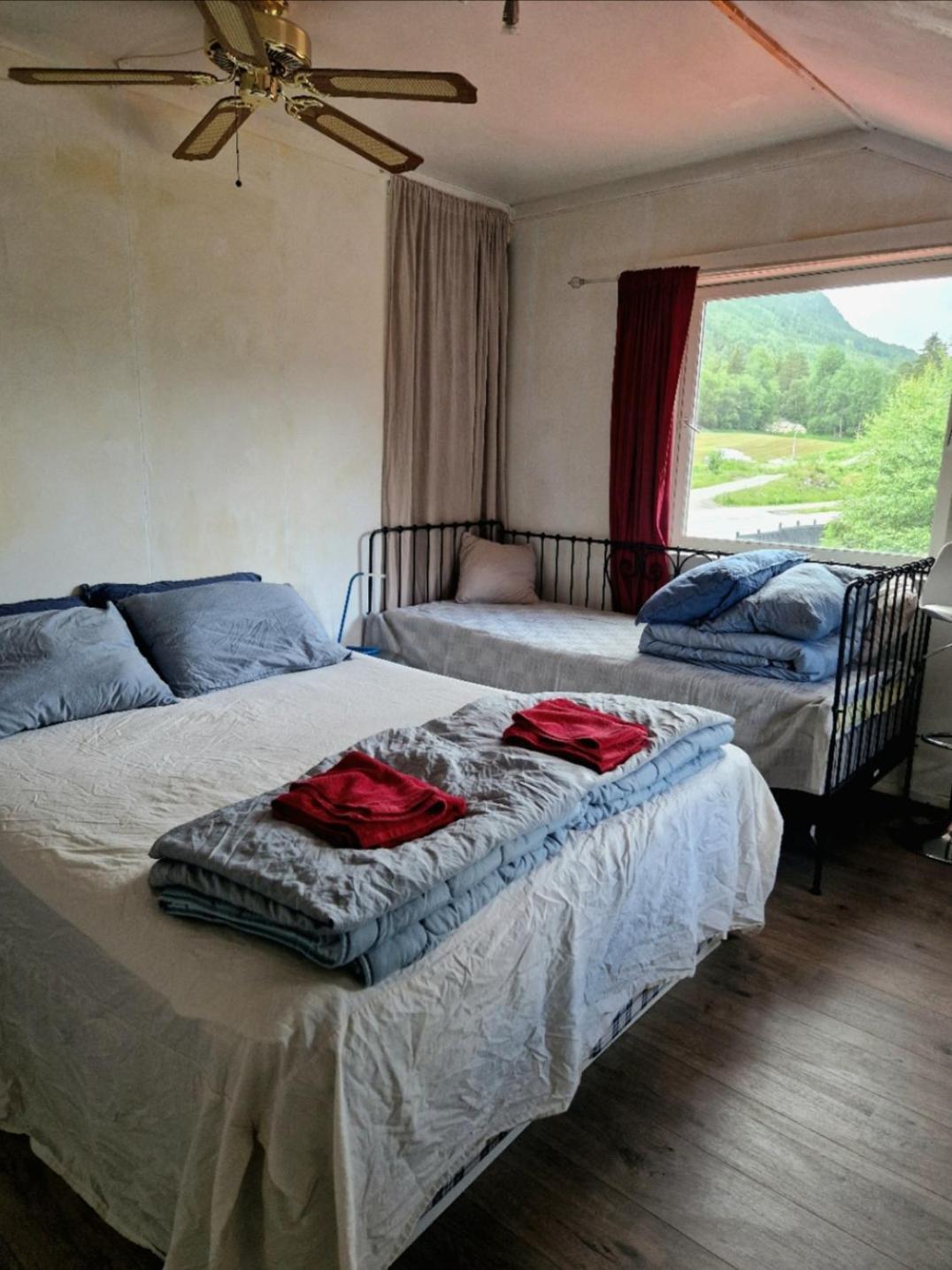 Holiday Rooms Gol Exteriér fotografie